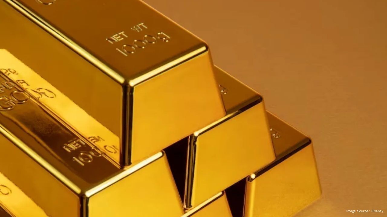 Gold Prices Cross Rs 1.54 Lakh on MCX as Markets React to Global Developments