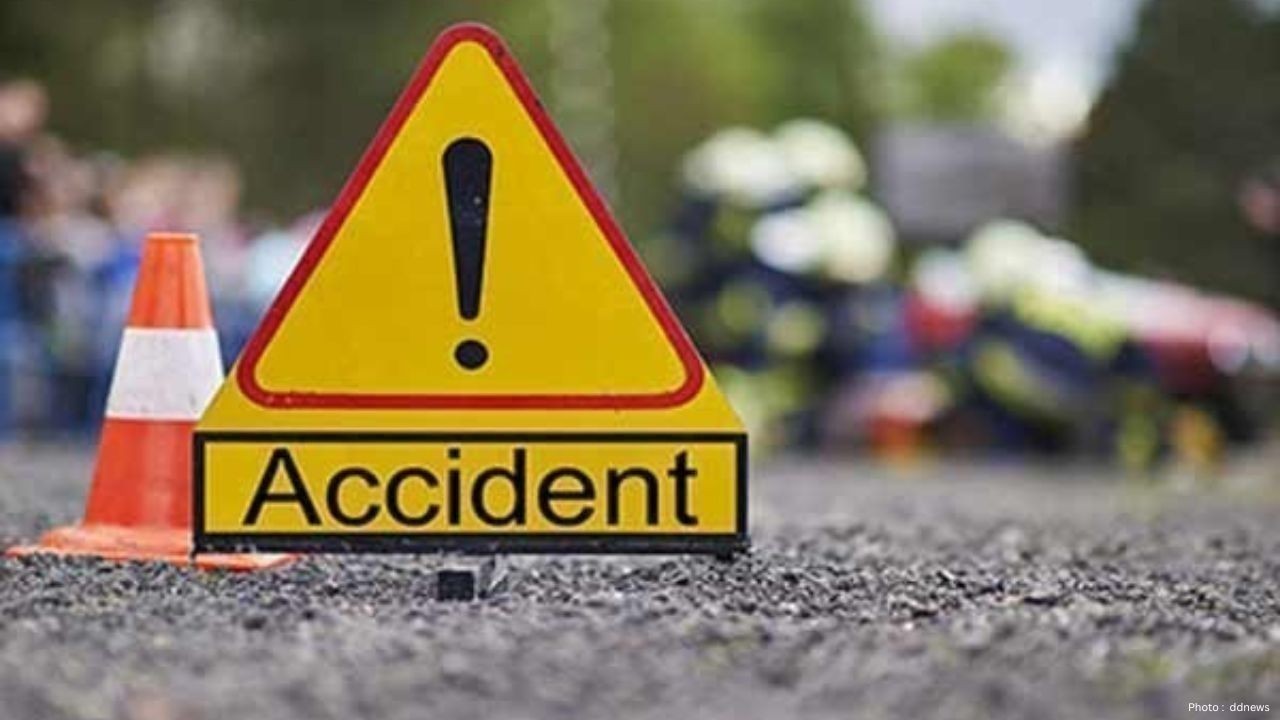 Dhar Road Accident Kills 15, Compensation Announced for Victims’ Families