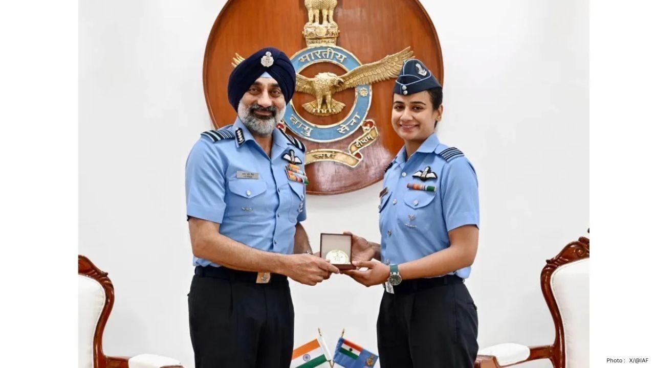 Squadron Leader Saanya Becomes IAF’s First Woman Cat-A Flying Instructor