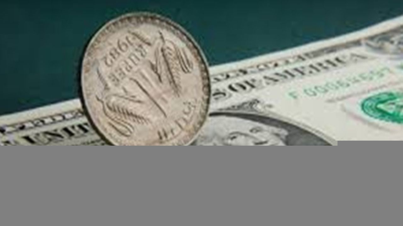 Falling Rupee Raises Fresh Concerns Over India’s Economy and Rising Import Costs