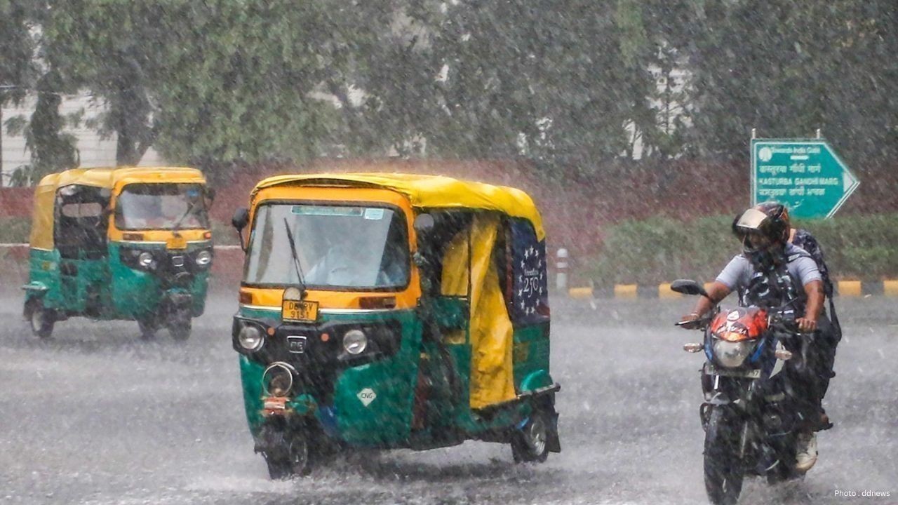 Delhi-NCR Weather Shift Brings Relief as Rain and Strong Winds Return