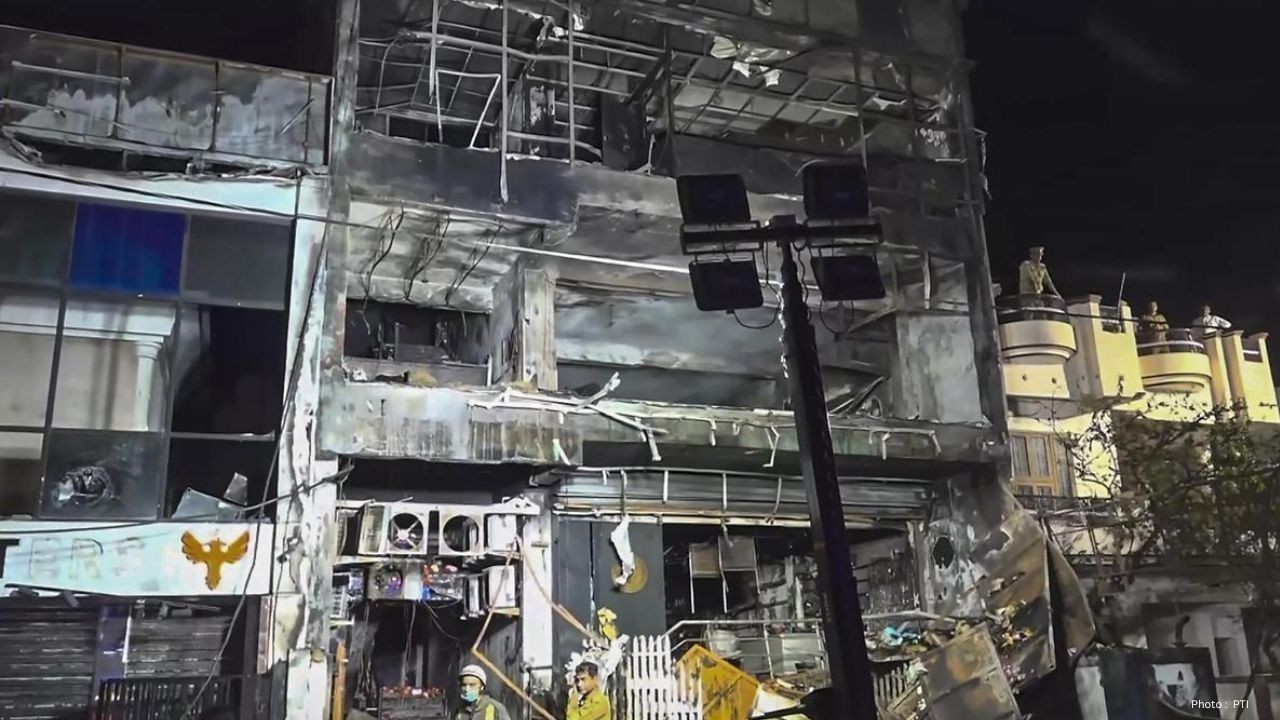 Lucknow Fire Tragedy Puts Building Safety and LDA Oversight Under Sharp Focus