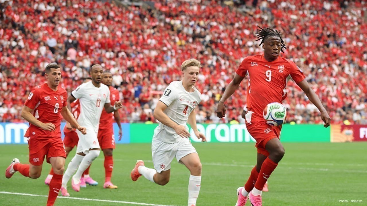 Switzerland Beat Canada 2-1 to Top Group B and Reach World Cup Knockouts