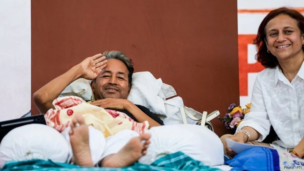 Sonam Wangchuk Extends Hunger Strike, Criticises Police Action Against CJP Protesters