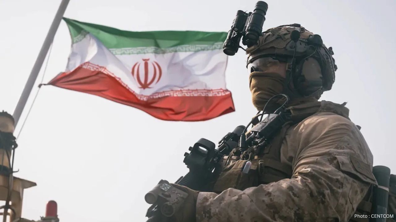 Iran Issues Fresh Threats After Trump's Warning Over Strait of Hormuz Shipping Attacks