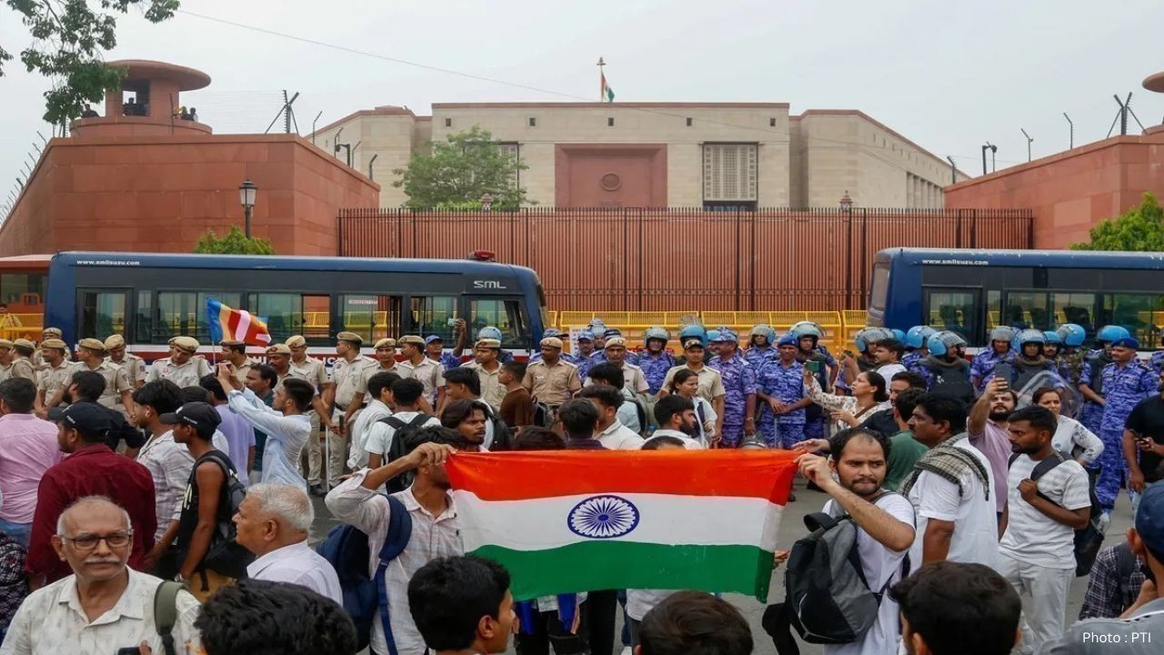 Supreme Court Orders Release of Students Detained in NEET Protests Without Criminal Records