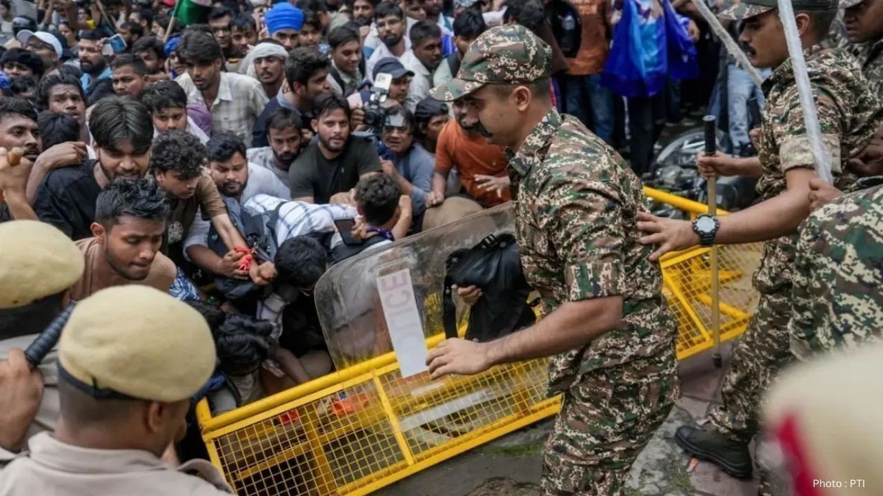 Centre Assures SC No FIRs Against Genuine Student Protesters in Paper Leak Cases