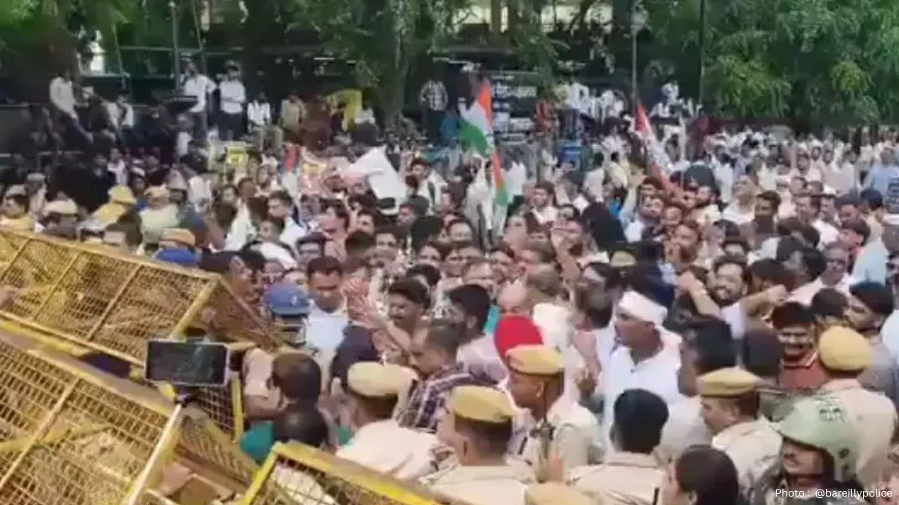 Jaipur Police Use Baton Charge and Water Cannons During Karni Sena Protest Over UGC Rollback Demand