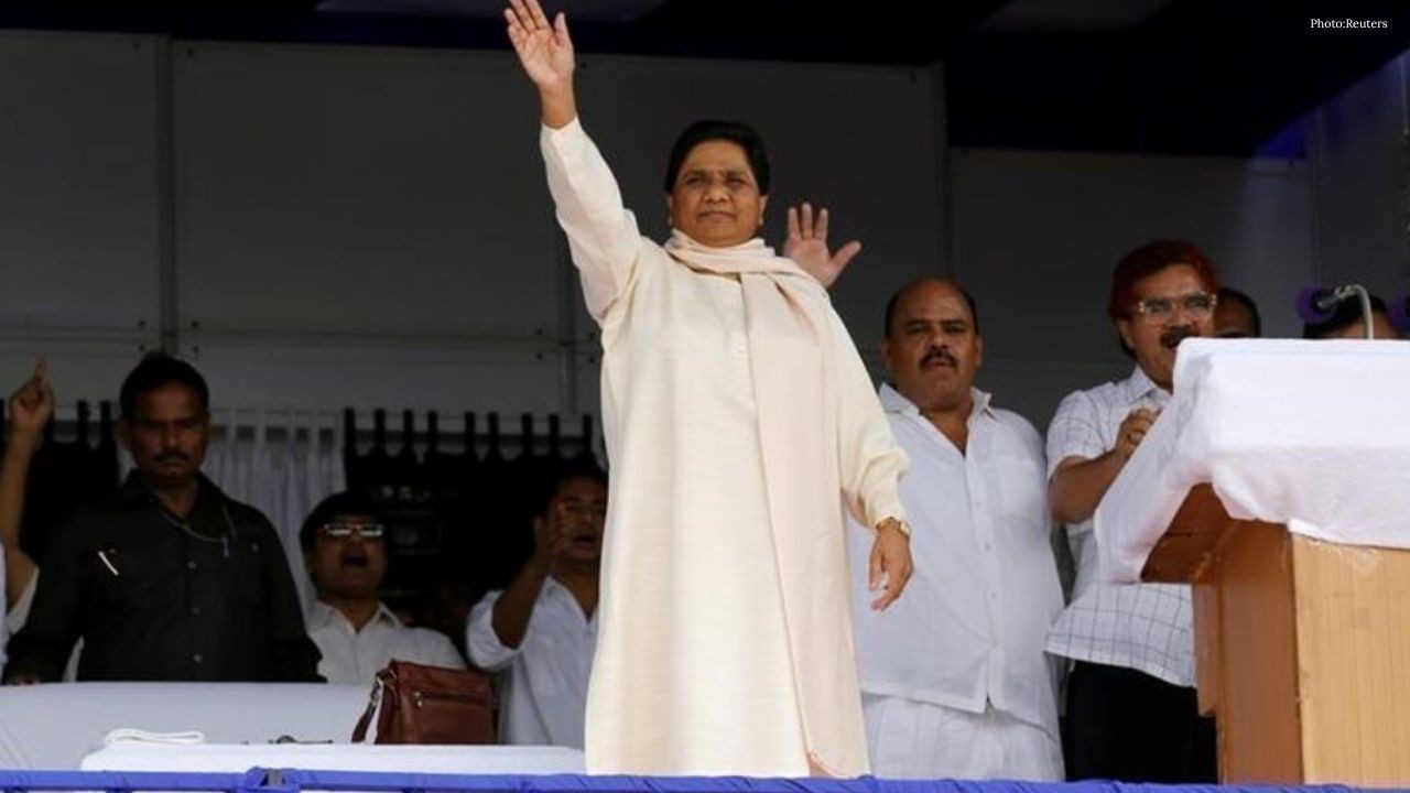 Mayawati Opposes Saharanpur Mosque Demolition, Urges Legal Solution