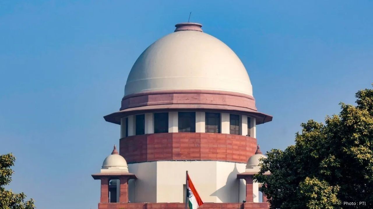 Supreme Court Tells Tamil Nadu to Reconsider Opposition to Hindi, Navodaya Schools