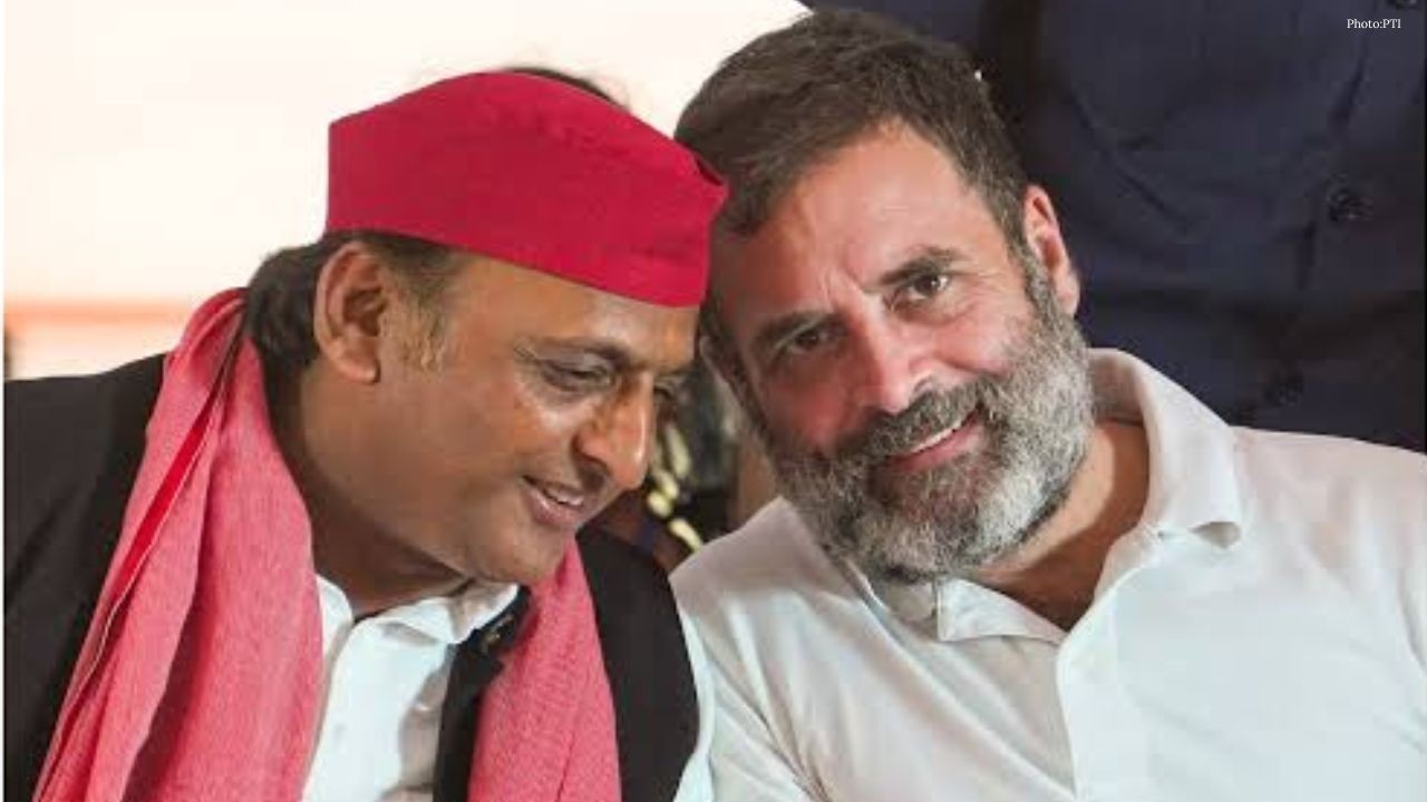 Rahul Gandhi and Akhilesh Yadav Face Tough Seat-Sharing Test in UP