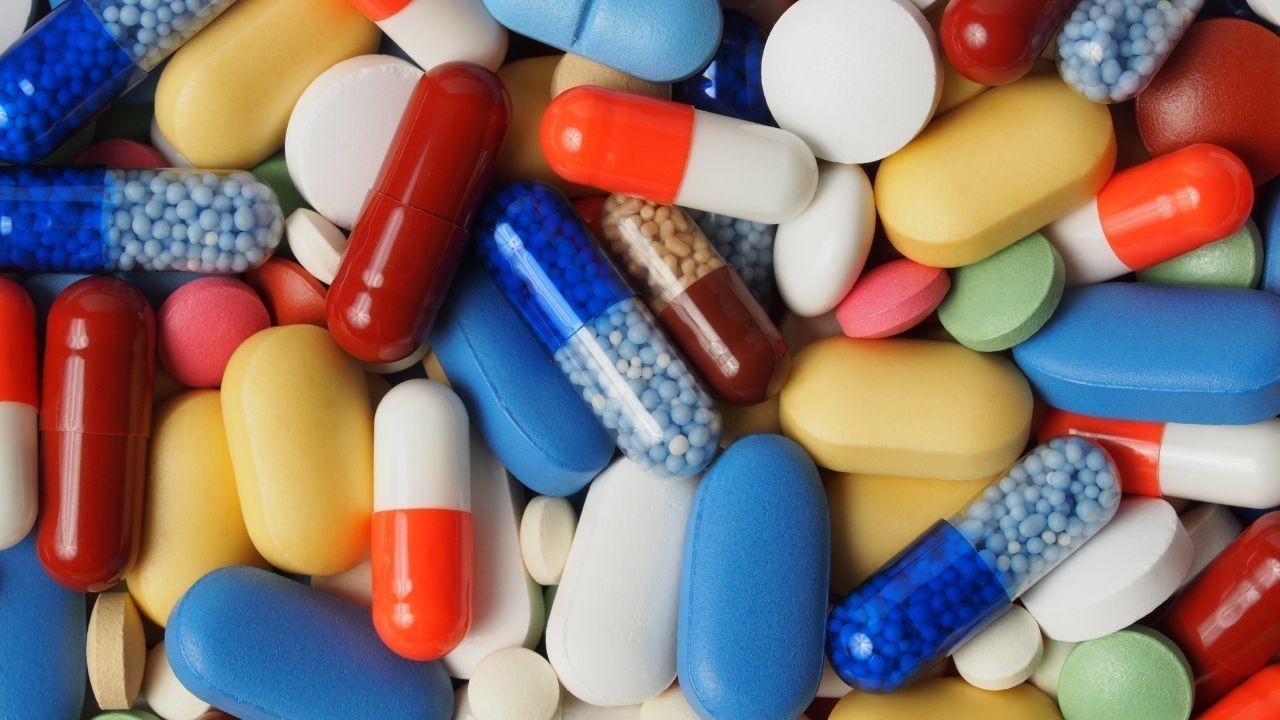Punjab Seizes ₹20 Crore Medicines, Suspends 520 Chemist Licences