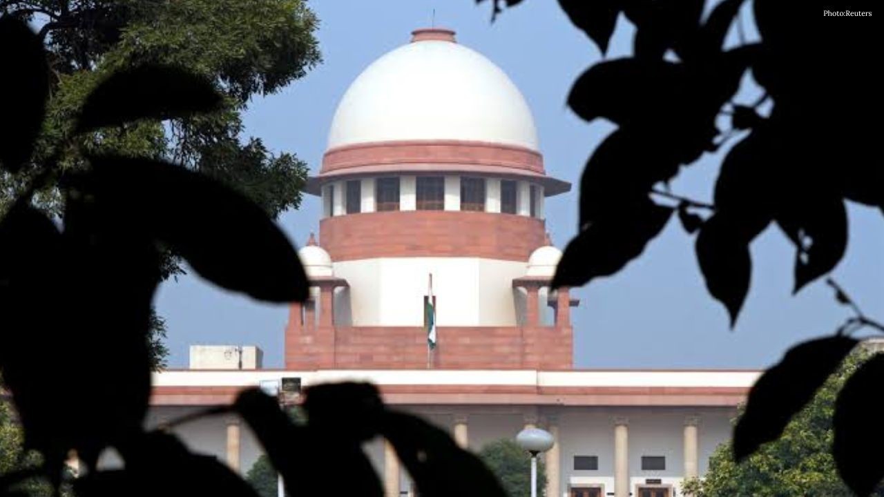 Supreme Court Seeks ECI Reply on Rahul Gandhi's SIR Petition