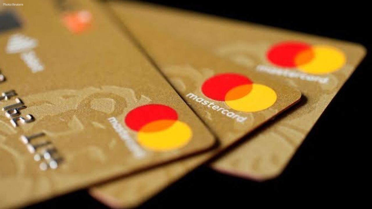 Why Replacement Credit Cards Can Disrupt Recurring Payments